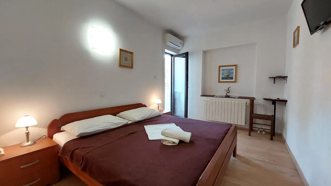 Bed & Breakfast Bed and Breakfast Pansion Klaudija Crikvenica